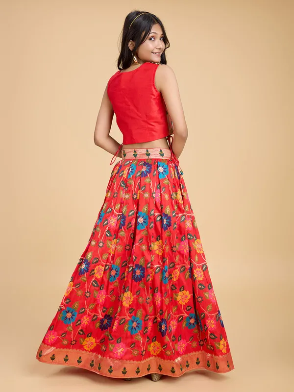 Red_Silk_Blend_Woven_Lehenga_Choli_For_Girls