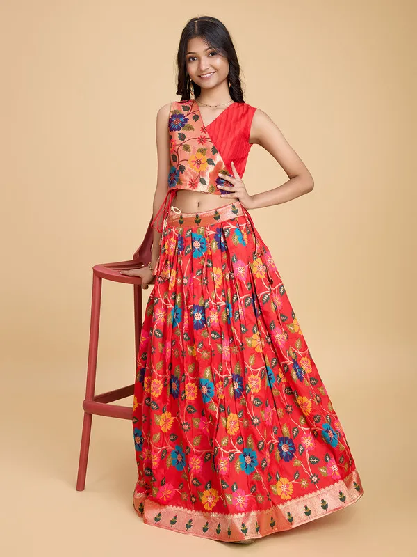Red_Silk_Blend_Woven_Lehenga_Choli_For_Girls