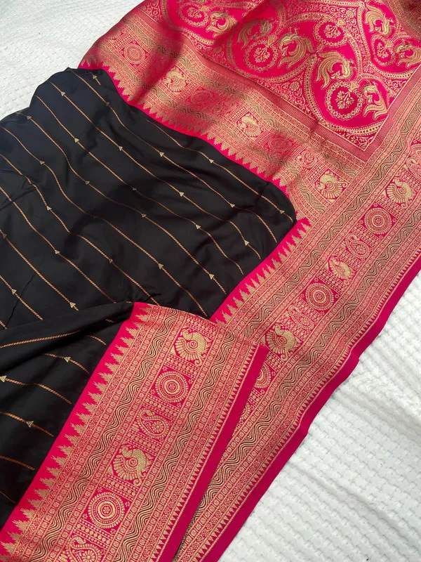 Black_Paithani_Silk_Weaving_Saree_For_Women