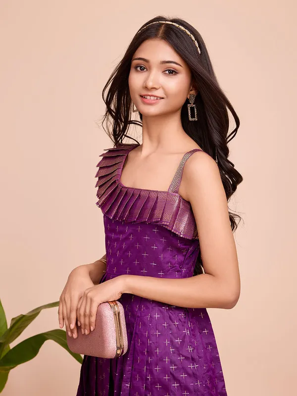 Purple_Silk_Blend_Woven_Ethnic_Dresses_Gown_For_Girls
