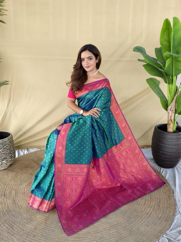 Rama_Paithani_Silk_Weaving_Saree_For_Women