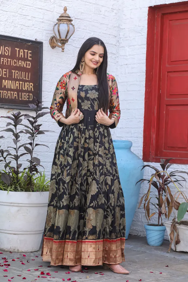 Black_Silk_Woven_Ethnic_Dresses_Gown_For_Women