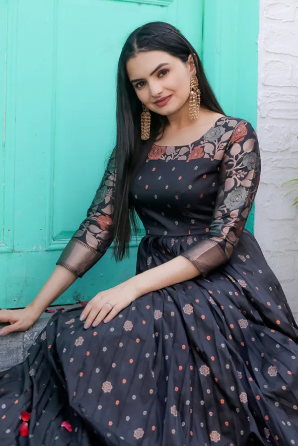 Black_Soft_Silk_Copper_Weaving_Ethnic_Dresses_Gown_For_Women