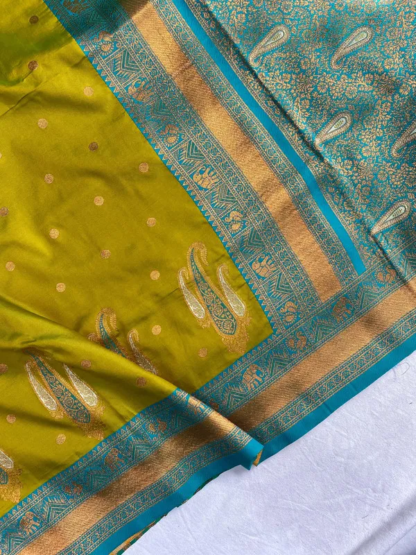Pista_Paithani_Silk_Weaving_Saree_For_Women