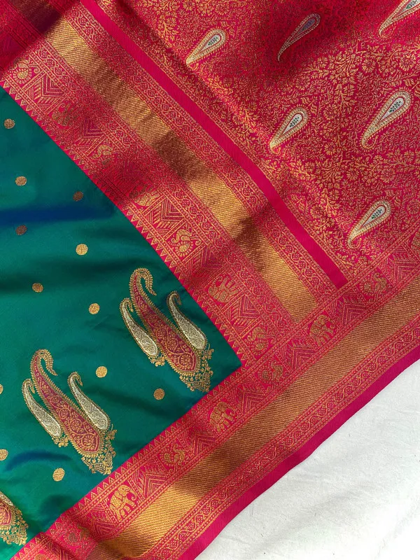 Rama_Paithani_Silk_Weaving_Saree_For_Women