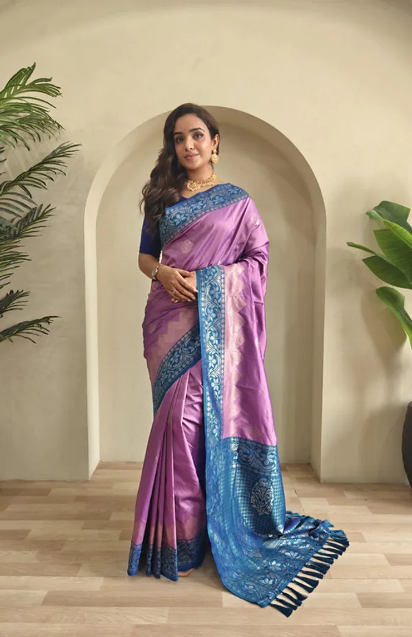 Lavender_Dual_Tone_Silk_Weaving_Saree_For_Women
