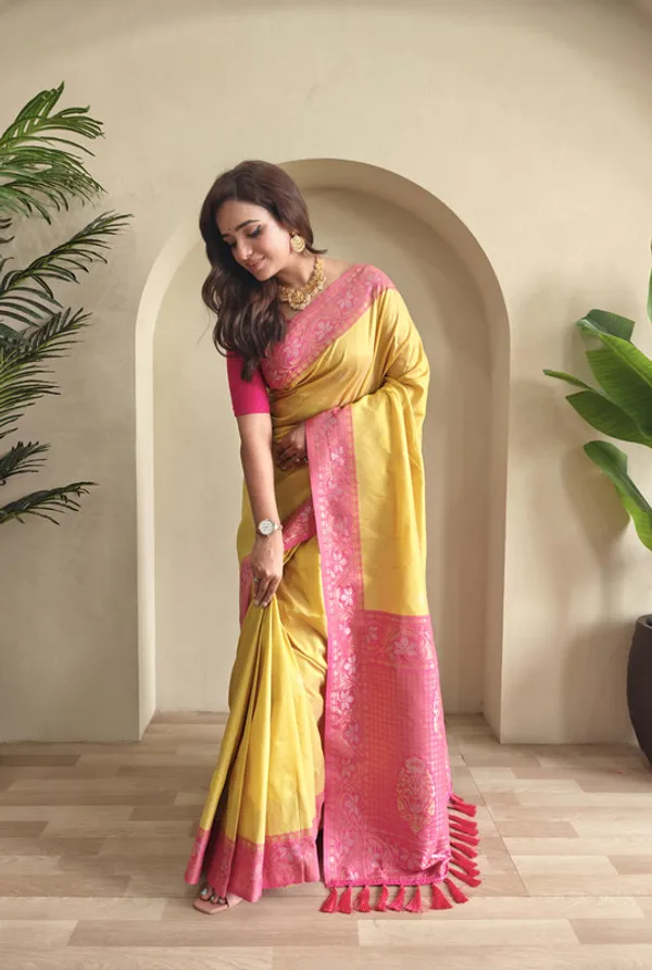 Lemon_Dual_Tone_Silk_Weaving_Saree_For_Women