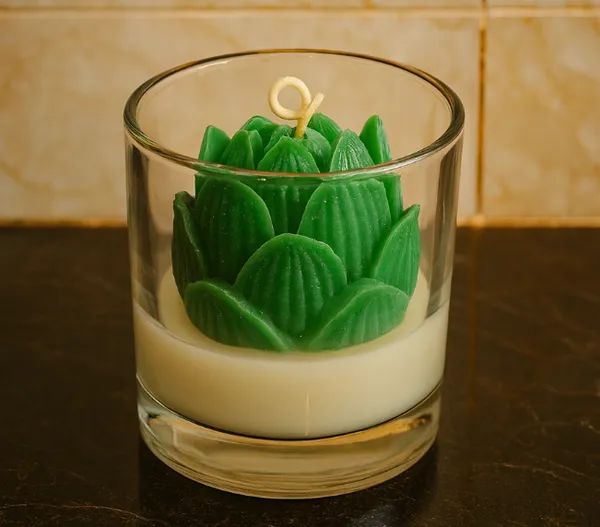 Green_Tranquil_Lotus_Bloom_Jar_Candle_For_Home_Decor