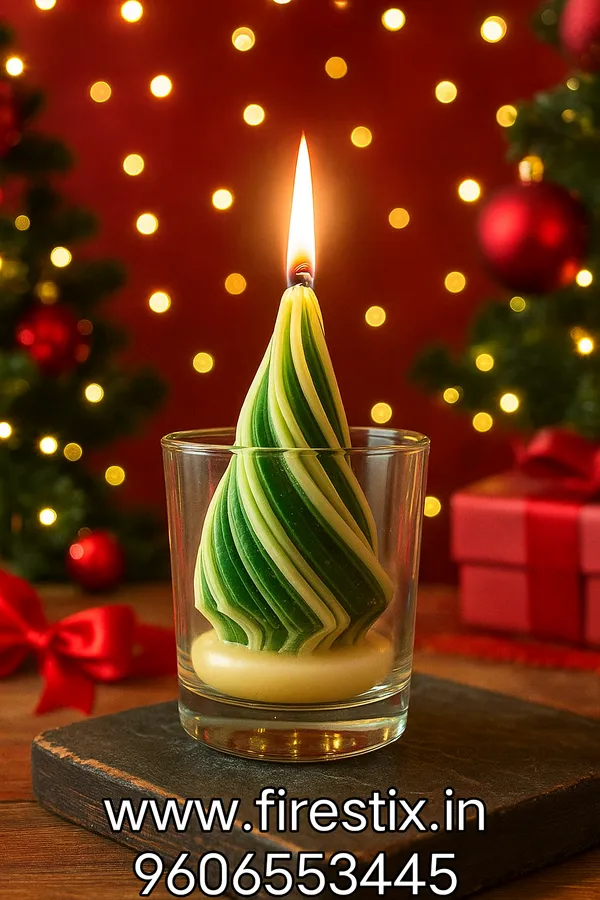 Green_Swirl_Christmas_Tree_In_A_Glass_Candle_For_Home_Decor