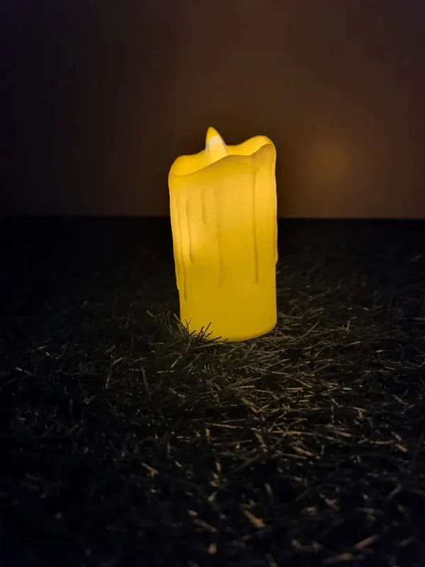 Yellow_Big_Led_Light_Candle_For_Home_Decor