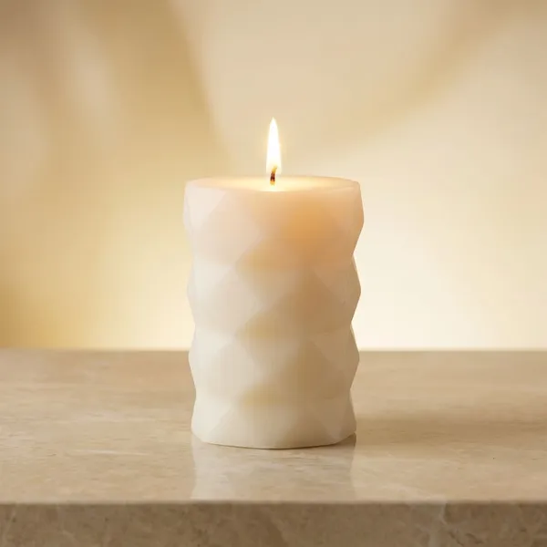 White_And_Blue_Geometric_Pillar_Candle_For_Home_Decor