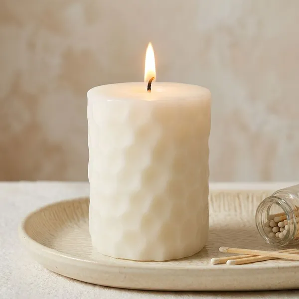 Cream_Handmade_Pillar_Candle_For_Home_Decor