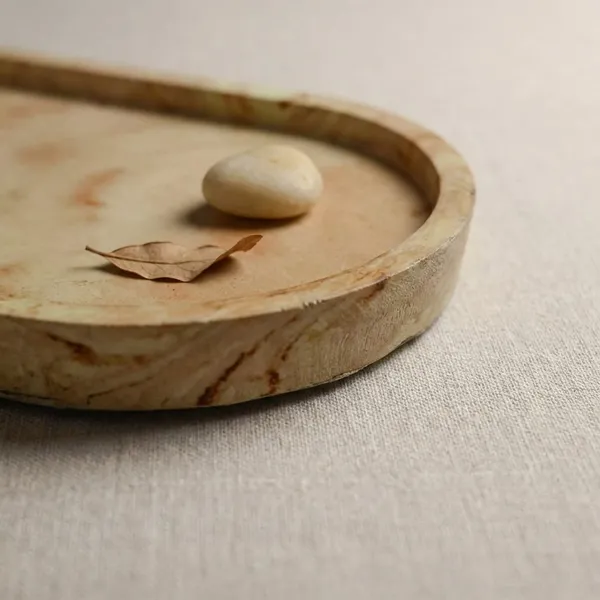 Beige_Bigger_Coaster_Candle_For_Home_Decor