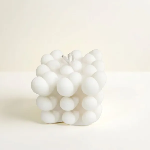 White_Cube_Of_Hearts_Candle_For_Home_Decor