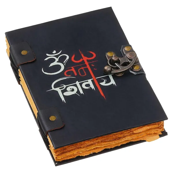Cardboard_Journal_With_Buckle_Lock
