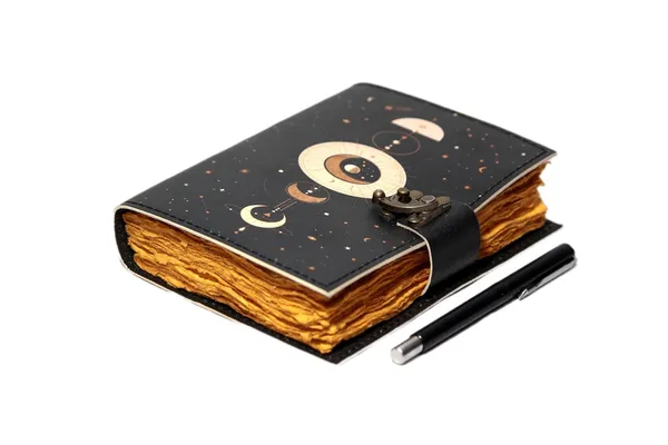 Leather_Journal_With_Lock