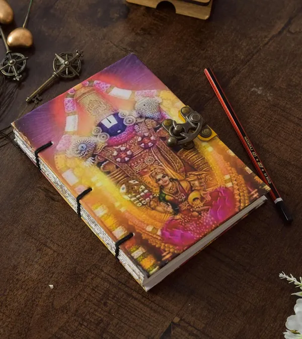 Cardboard_Journal_With_Buckle_Lock