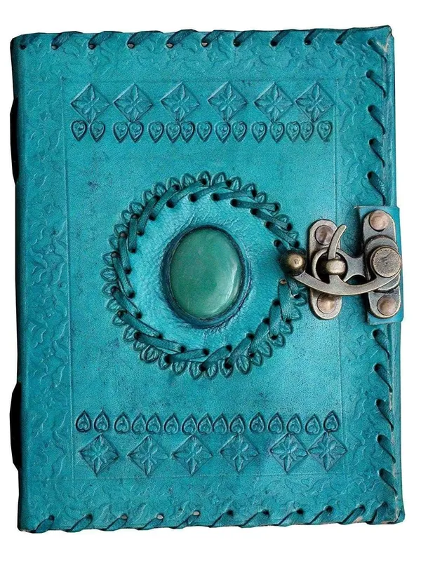 Leather_Journal_With_Metal_Lock_End_Of_Text