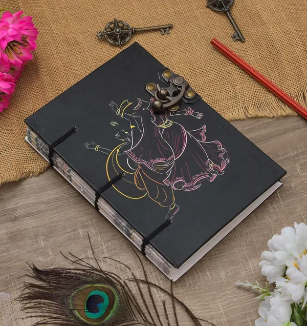 Handmade_Cardboard_Journal_With_Buckle_Lock