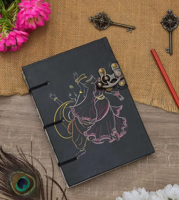 Handmade_Cardboard_Journal_With_Buckle_Lock