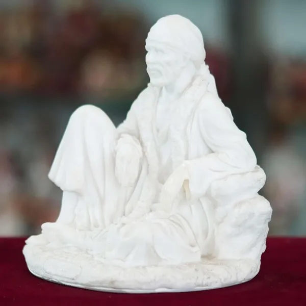 Marble_Sai_Baba_Idol