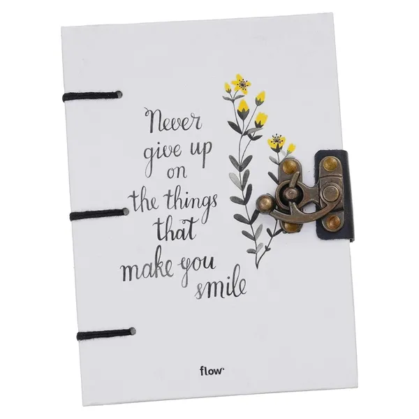 Cardboard_Journal_With_Buckle_Lock