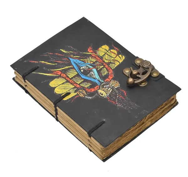 Cardboard_Journal_With_Buckle_Lock