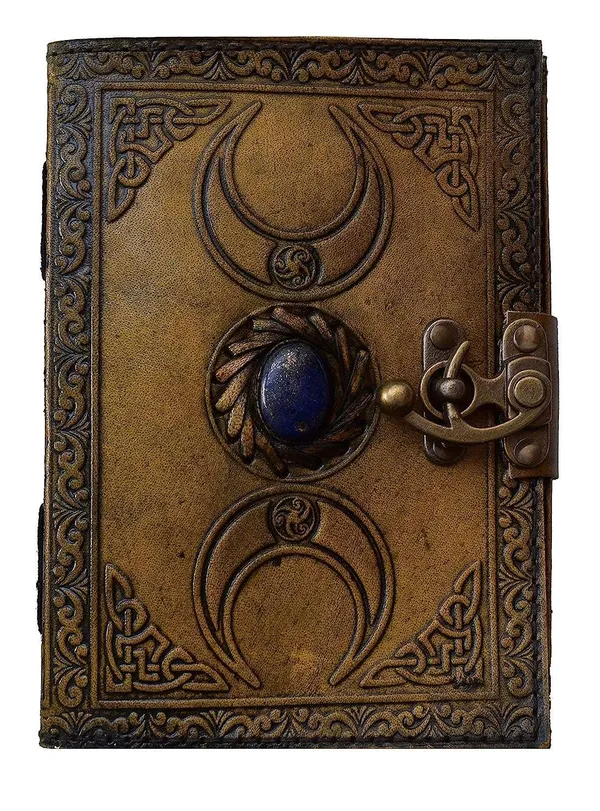 Leather_Journal_With_Lock_Closure