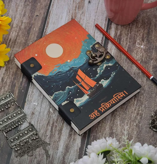 Cardboard_Journal_With_Buckle_Lock