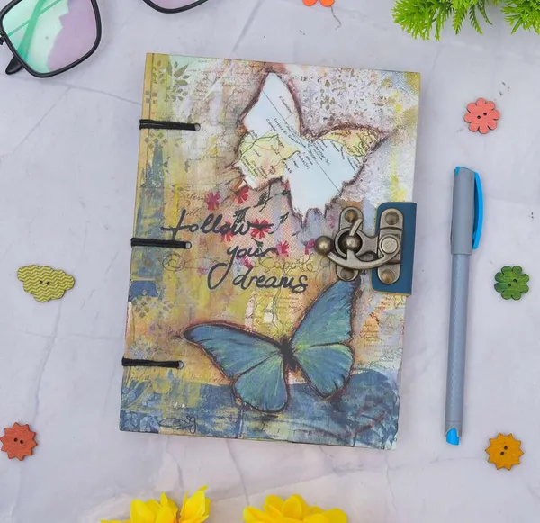 Handmade_Cardboard_Journal_With_Buckle_Lock