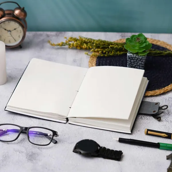 Handmade_Cardboard_Journal_With_Buckle_Lock