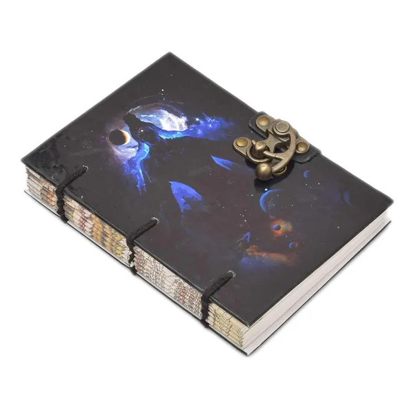 Cardboard_Journal_With_Buckle_Lock