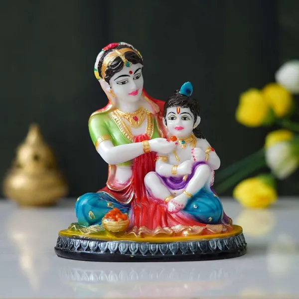 Marble_Yashoda_And_Krishna_Statue