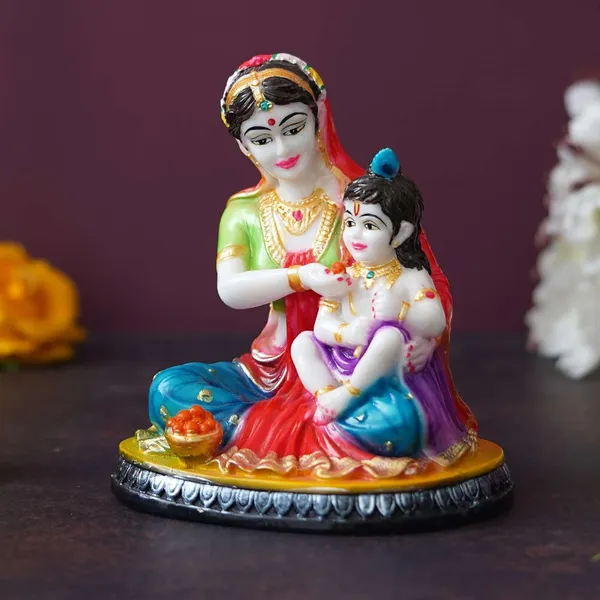 Marble_Yashoda_And_Krishna_Statue