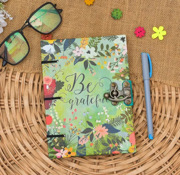 Handmade_Cardboard_Journal_With_Buckle_Lock