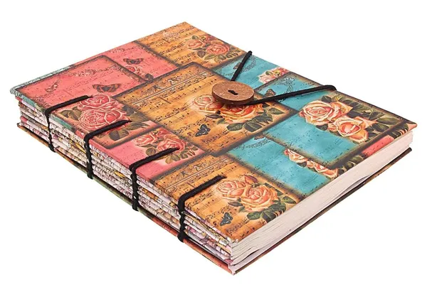 Cardboard_Journal_With_String_Closure