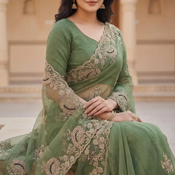 Green_Chiffon_Premium_Saree_For_Women