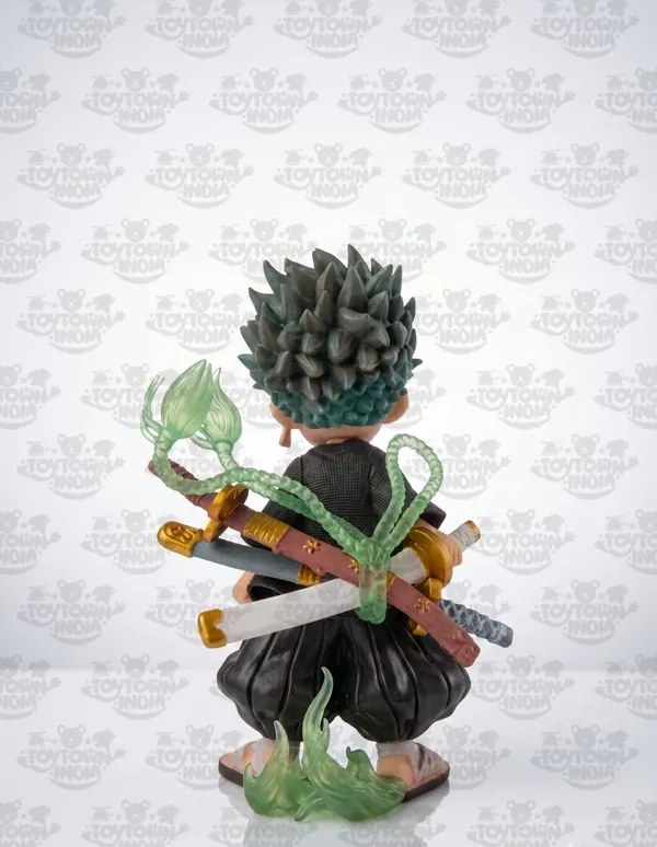 Green_Pvc_Plastic_Zoro_Standing_Figure_-_15_Cm