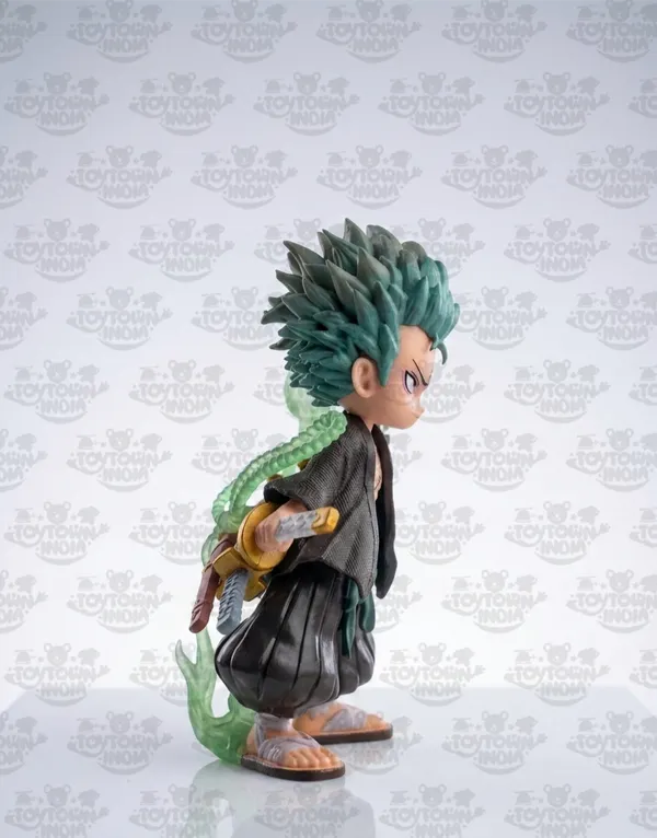 Green_Pvc_Plastic_Zoro_Standing_Figure_-_15_Cm
