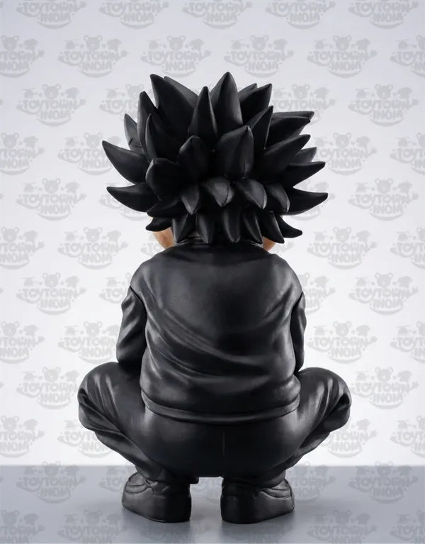 Black_Pvc_Plastic_Megumi_Fushiguro_Crouched_-_13_Cm