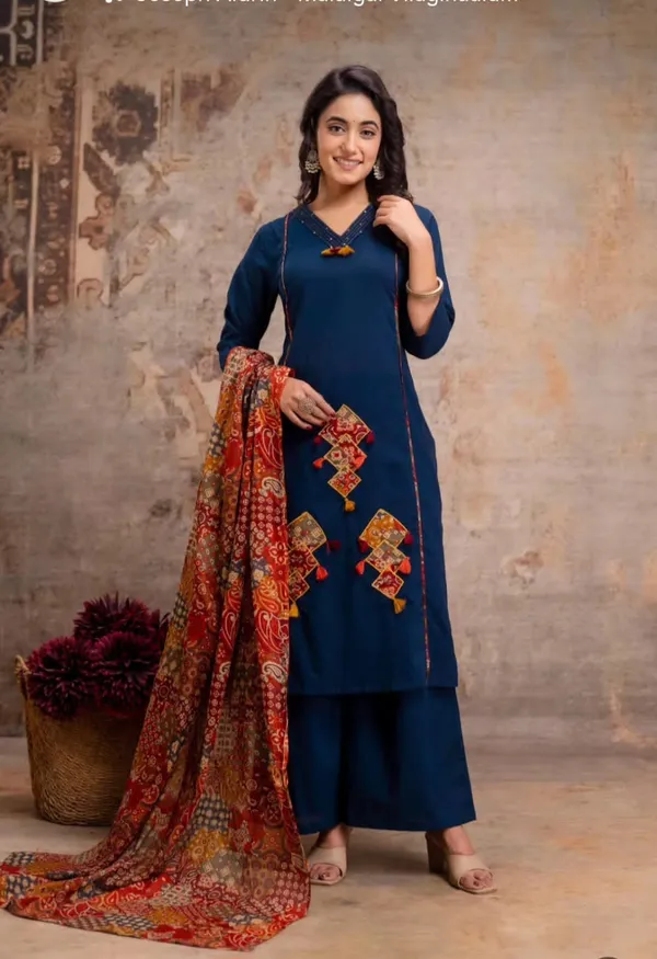 Blue_Premium_Chanderi_Silk_Kurta_Set_For_Women