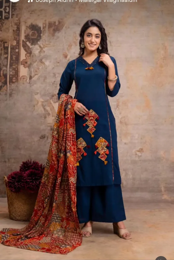 Blue_Premium_Chanderi_Silk_Kurta_Set_For_Women