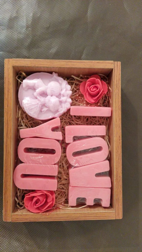 Love_Alpha_Box_Perfect_For_Gifting_To_Your_Love