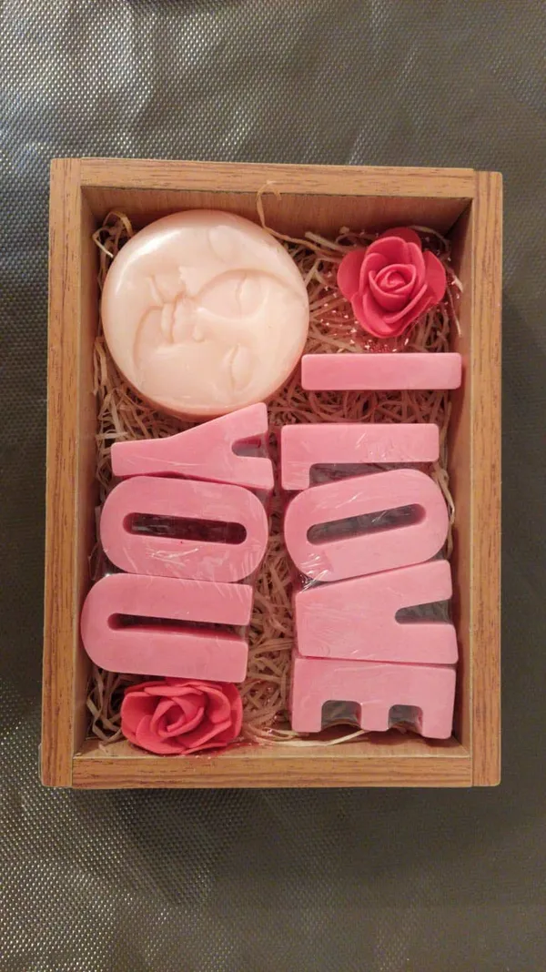 Love_Alpha_Box_Perfect_For_Gifting_To_Your_Love