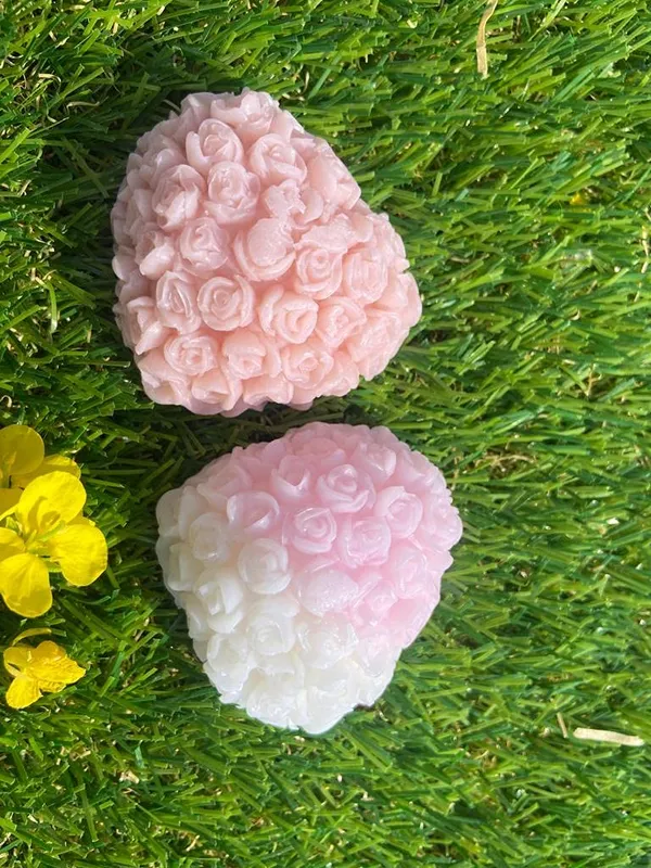 Lacto_Calamine_And_Rose_Heart_With_Flowers_Handmade_Soap_Set_Maintain_Moisture_In_The_Skin_170_Gm