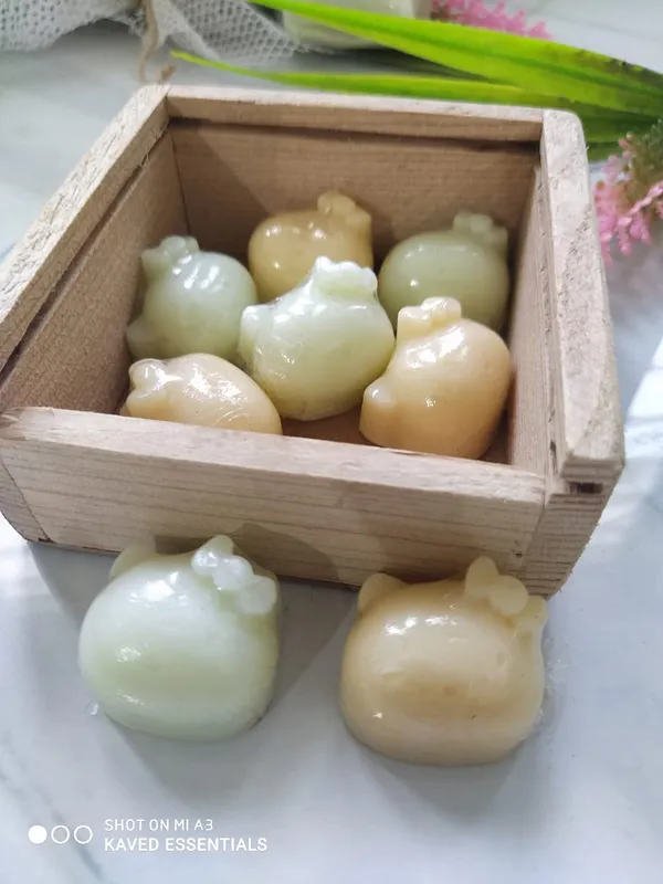 Mini_Kitty_Traveling_Soap_Set_For_Kids_With_Wooden_Box_9_10_Pcs_80_Gm