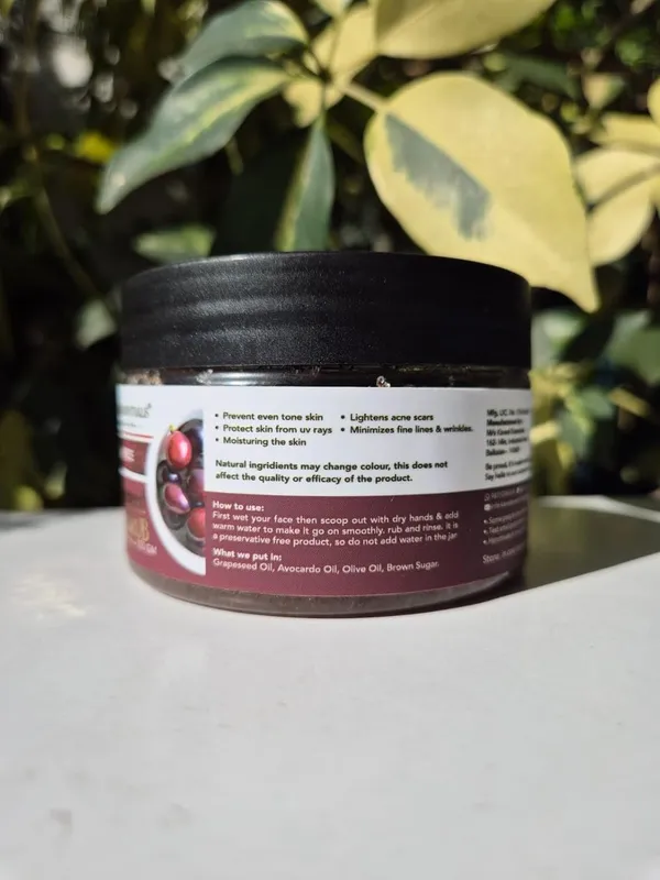 Kaved_Essentials_Grape_Seed_Sugar_Scrub_With_Avocado_And_Olive_Oils_Handmade_And_Natural_200G