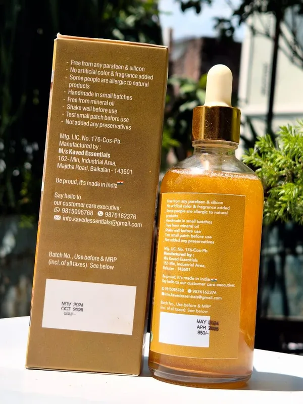Kaved_Essentials_Glow_Body_Oil/Polishing_Oil_Infused_With_Gold_Flakes_Walnut_Oil_And_Avocado_Oil_Rich_In_Vitamin_E_100Ml
