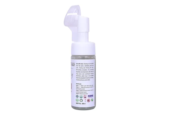 Green_Clay_Foaming_Facewash_Gently_Cleanses_Skin_And_Improves_Overall_Complexion_150_Ml