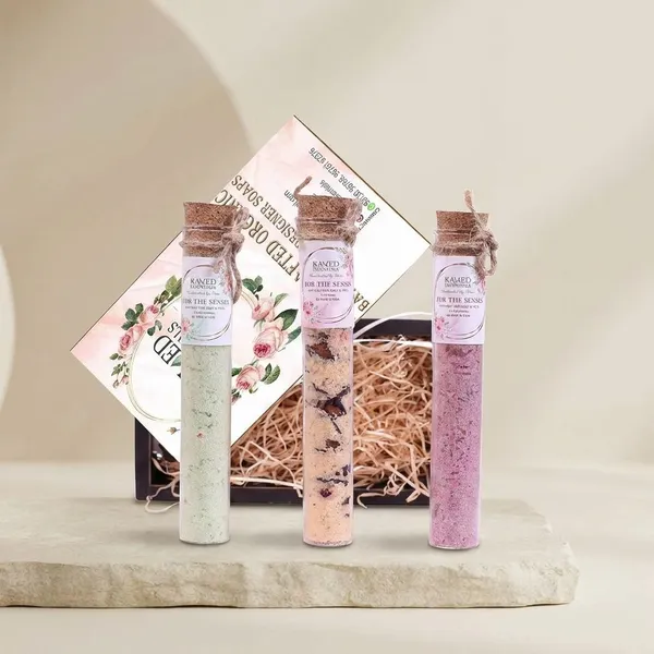 Organic_Bath_Salts_With_Essentials_Oils_Shahi_Snan_Pack_Of_3_With_Wooden_Box._Green_Apple_Rose_Strawberry_60_Gm_Each